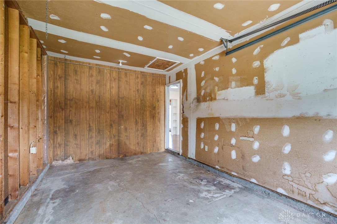 2222 Carolina Drive, Xenia, Ohio image 38