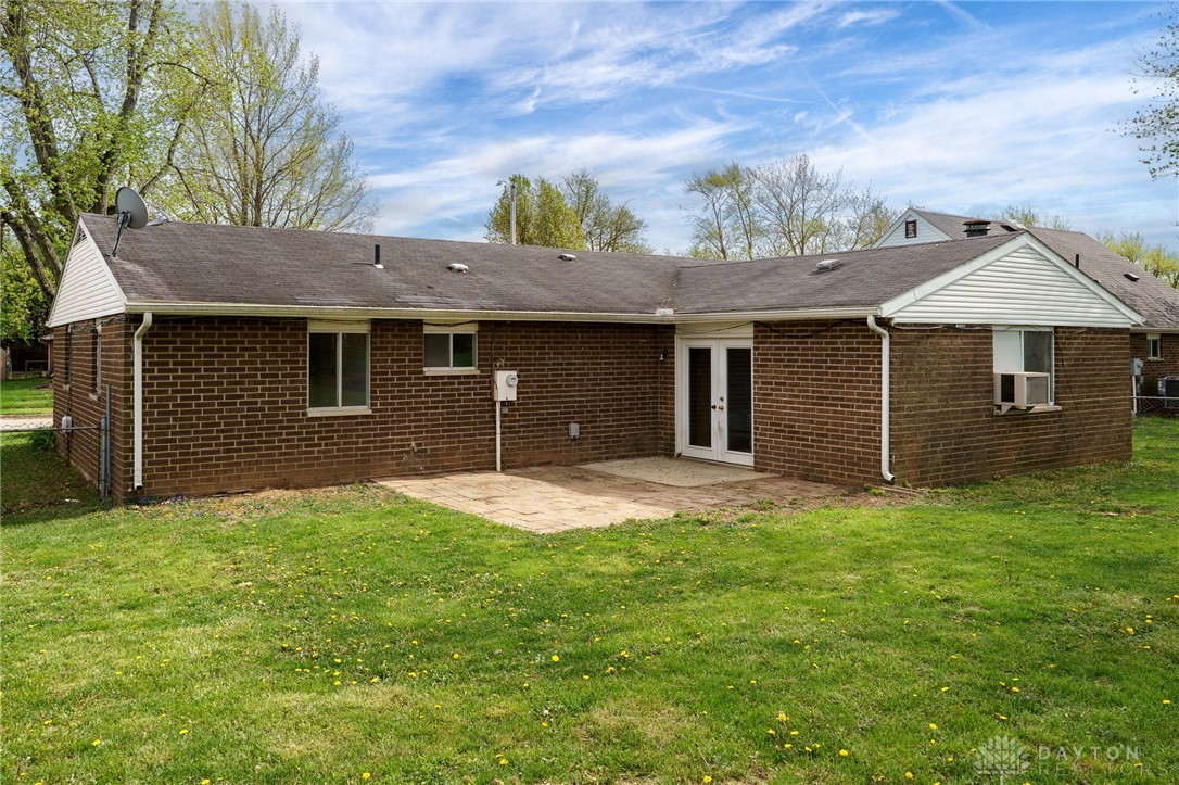 2222 Carolina Drive, Xenia, Ohio image 34