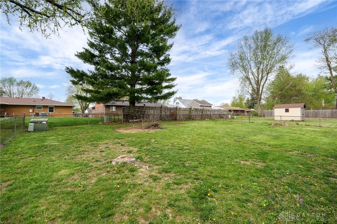 2222 Carolina Drive, Xenia, Ohio image 37