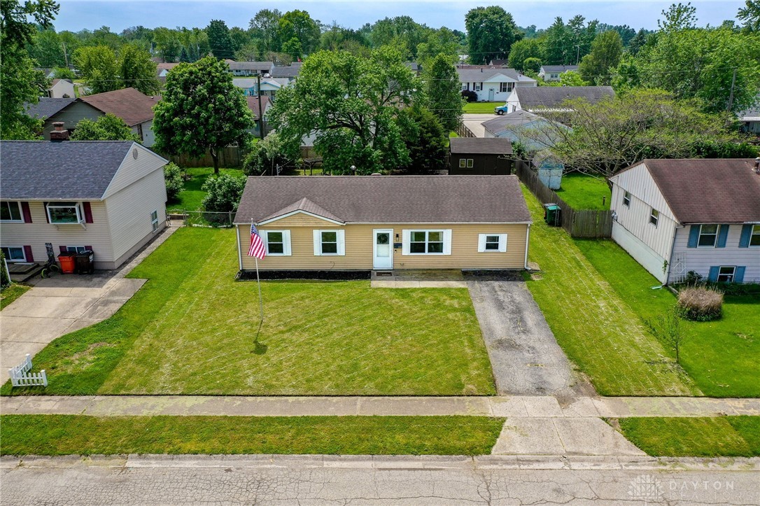 1139 Chalet Drive, New Carlisle, Ohio image 34