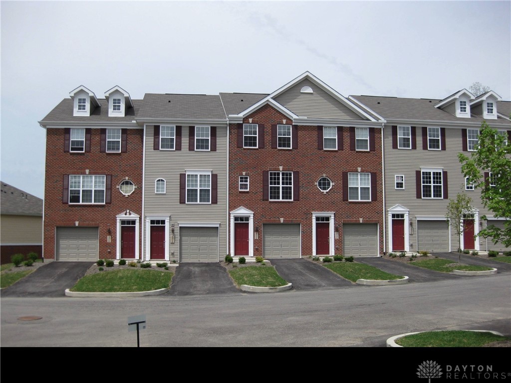 4324 Straight Arrow Road, Beavercreek, Ohio image 1