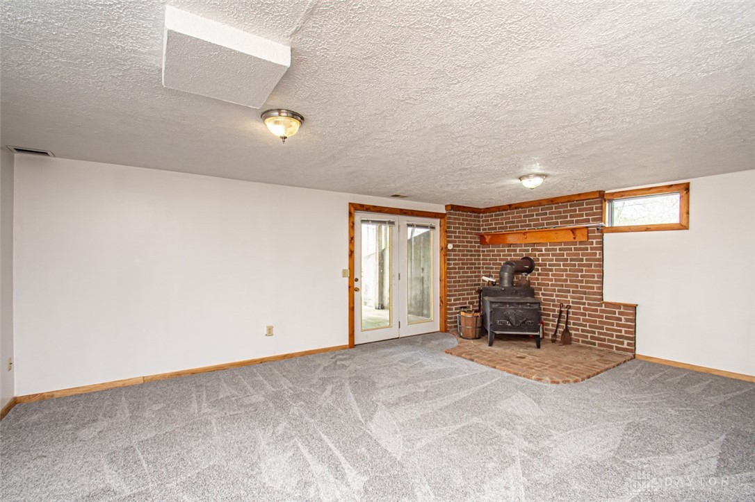 571 Lakengren Drive, Eaton, Ohio image 26