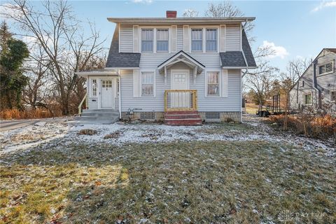 Photo of 322 Heikes Avenue, Dayton, OH 45405 (MLS # 950015)