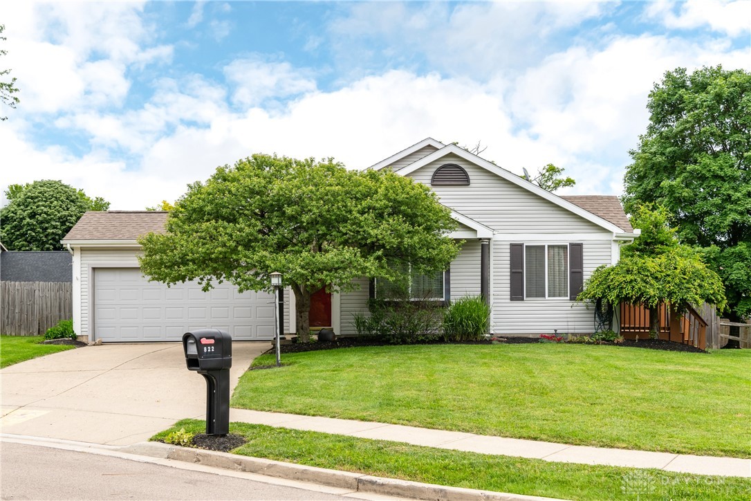 822 Olde Farm Court, Vandalia, Ohio image 1