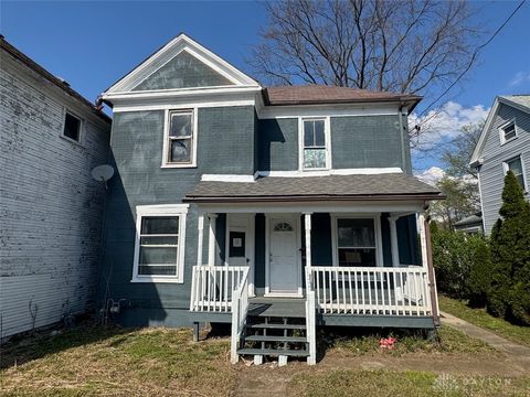 Photo of 2100 Wayne Avenue, Dayton, OH 45410 (MLS # 956399)