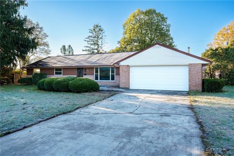 Tiny photo for 308 Magnolia Avenue, Englewood, OH 45322 (MLS # 945638)
