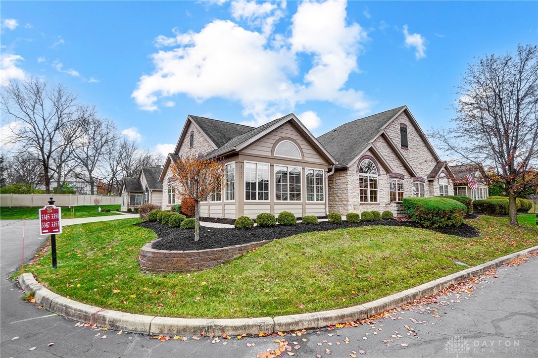 3351 Greenburn Road, Beavercreek, Ohio image 2