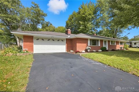 Tiny photo for 202 Charlotte Avenue, Lebanon, OH 45036 (MLS # 945143)