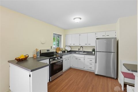 Tiny photo for 202 Charlotte Avenue, Lebanon, OH 45036 (MLS # 945143)