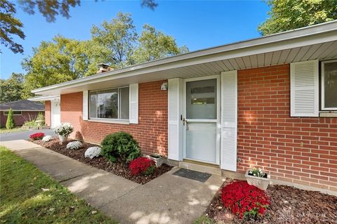 Tiny photo for 202 Charlotte Avenue, Lebanon, OH 45036 (MLS # 945143)
