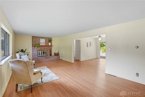 Tiny photo for 202 Charlotte Avenue, Lebanon, OH 45036 (MLS # 945143)