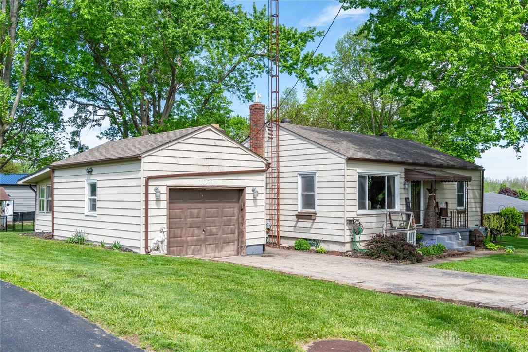 1021 N Main Street, Lewisburg, Ohio image 3