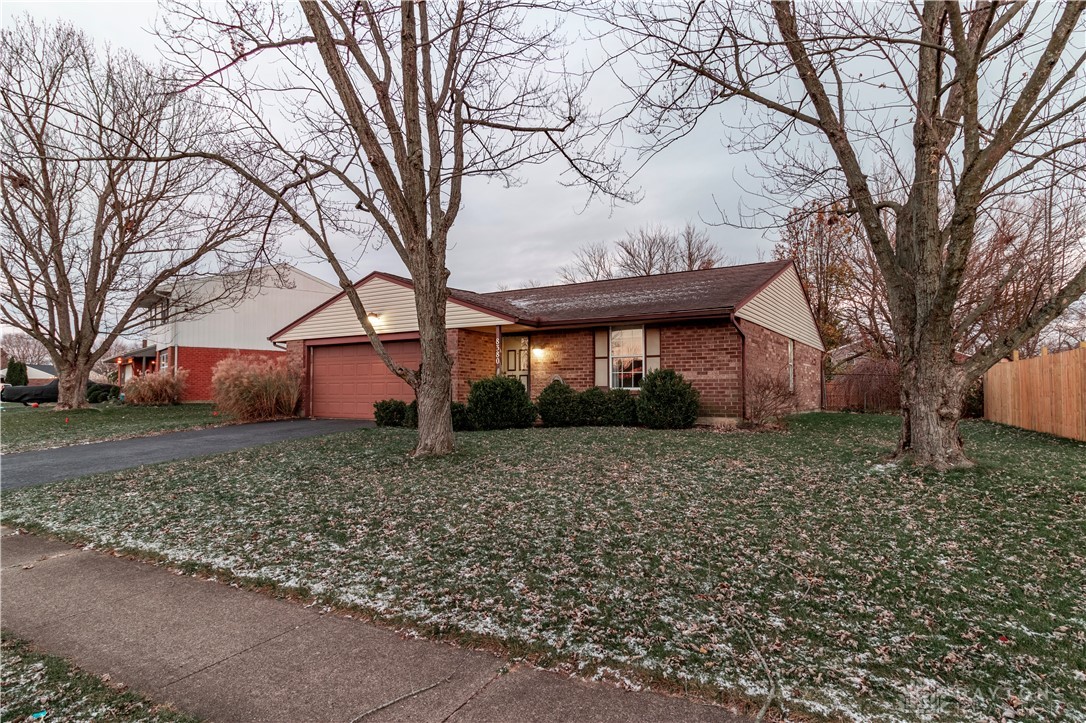 8380 Indian Mound Drive, Dayton, Ohio image 3