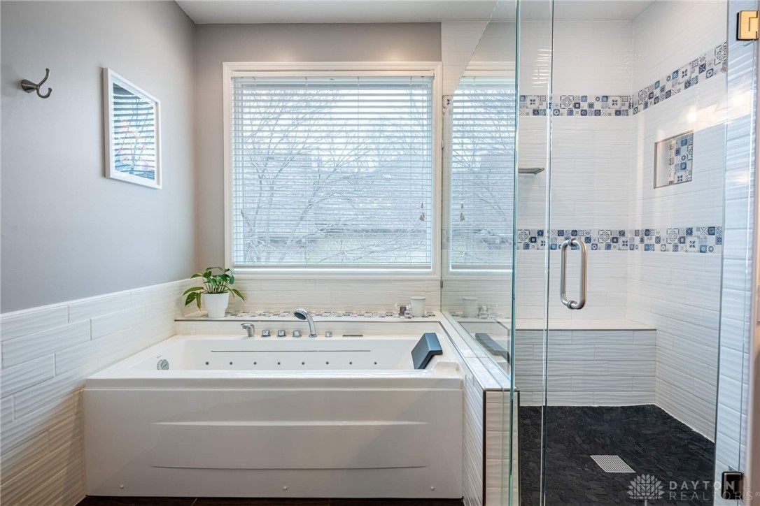 3969 Sable Ridge Drive, Bellbrook, Ohio image 40
