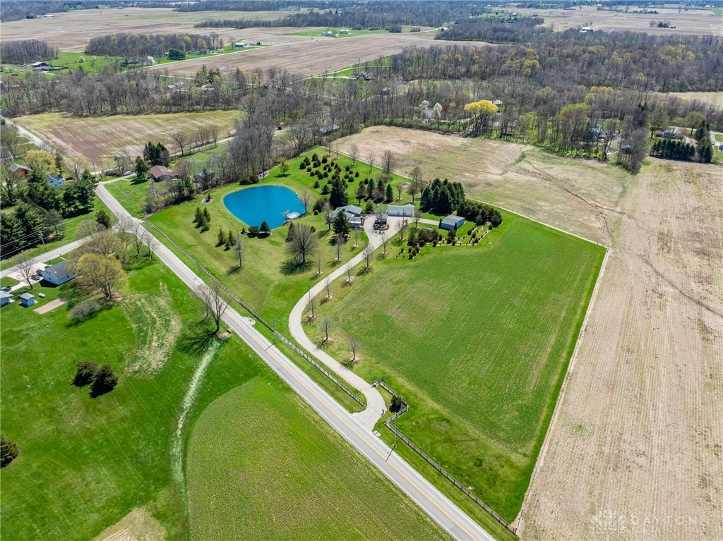 8037 Detrick Jordan Pike, New Carlisle, Ohio image 13