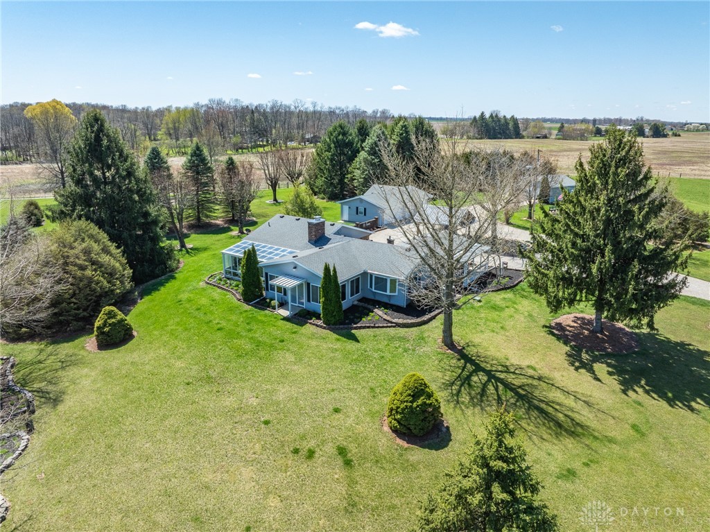8037 Detrick Jordan Pike, New Carlisle, Ohio image 25