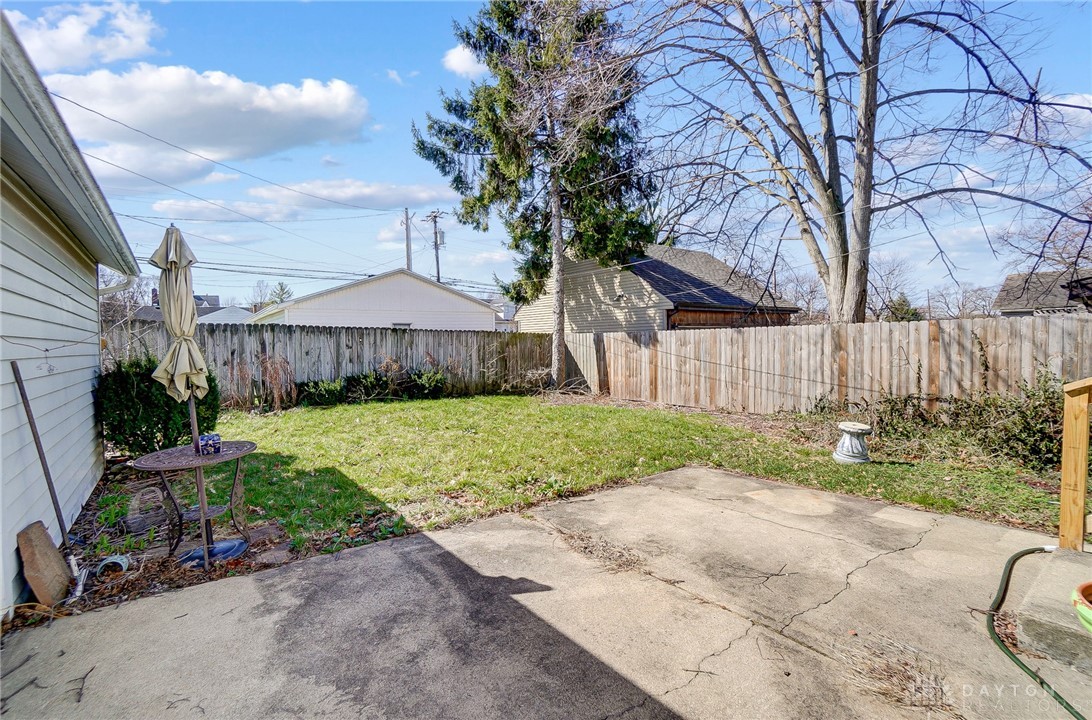 1042 E Maple Avenue, Miamisburg, Ohio image 30