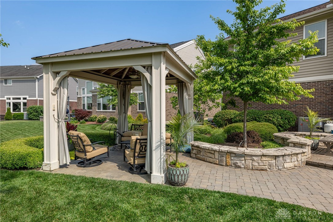370 Clearsprings Drive, Springboro, Ohio image 42