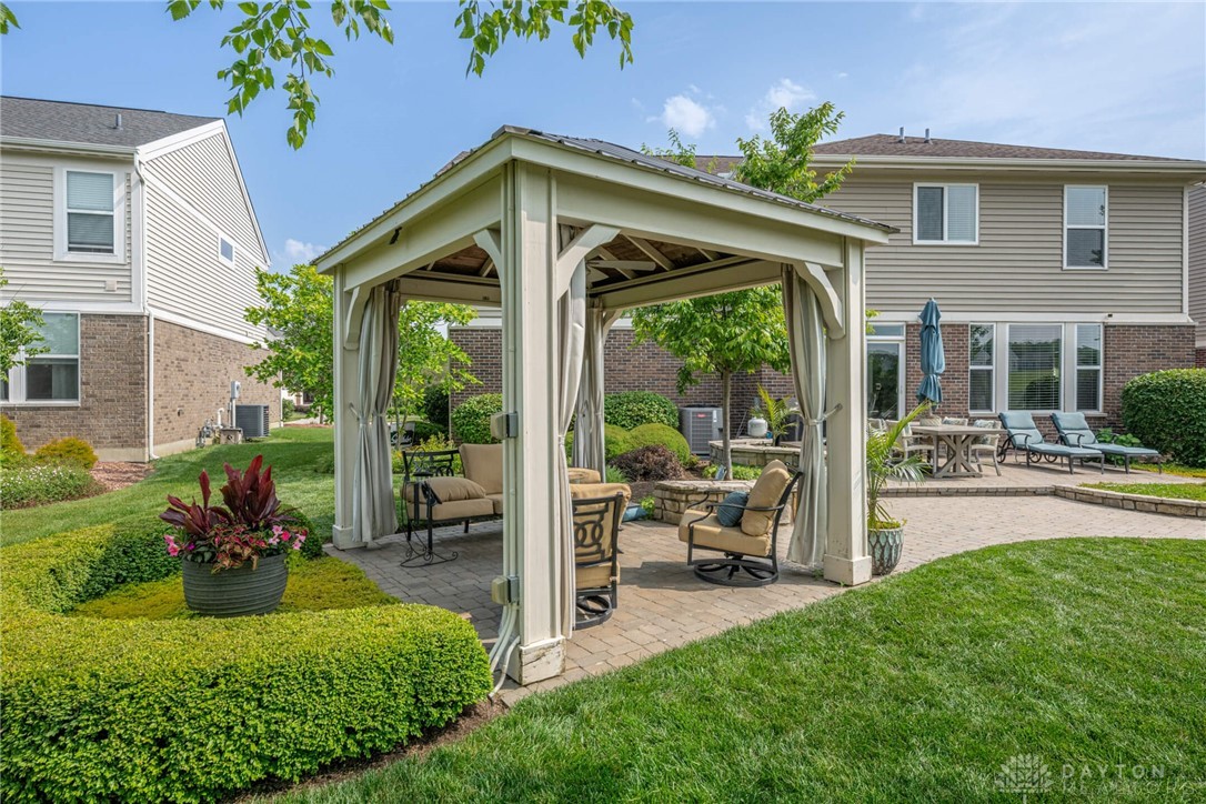 370 Clearsprings Drive, Springboro, Ohio image 43