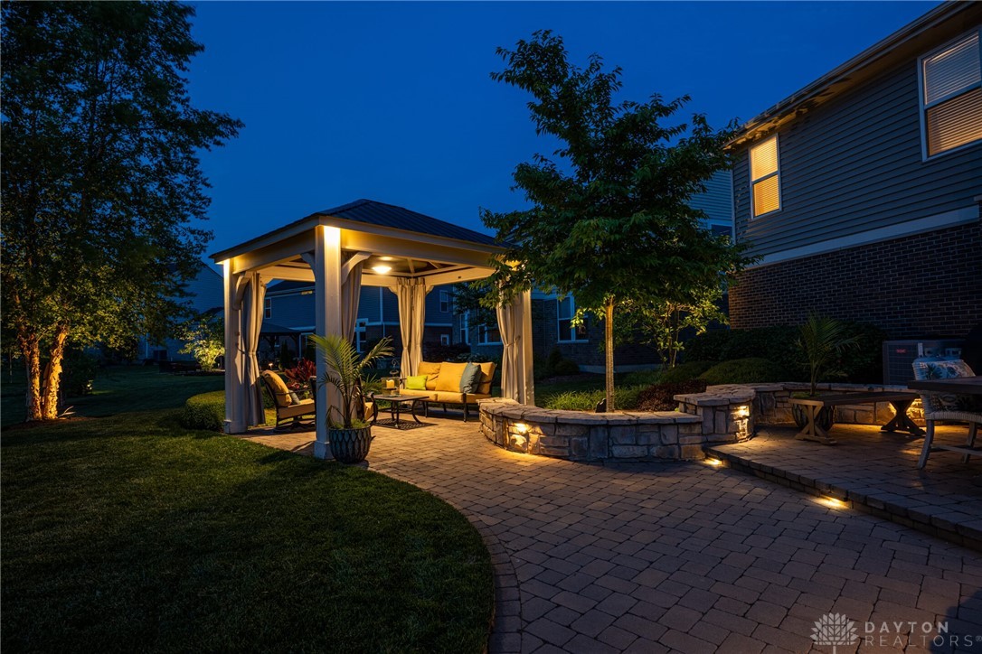 370 Clearsprings Drive, Springboro, Ohio image 47