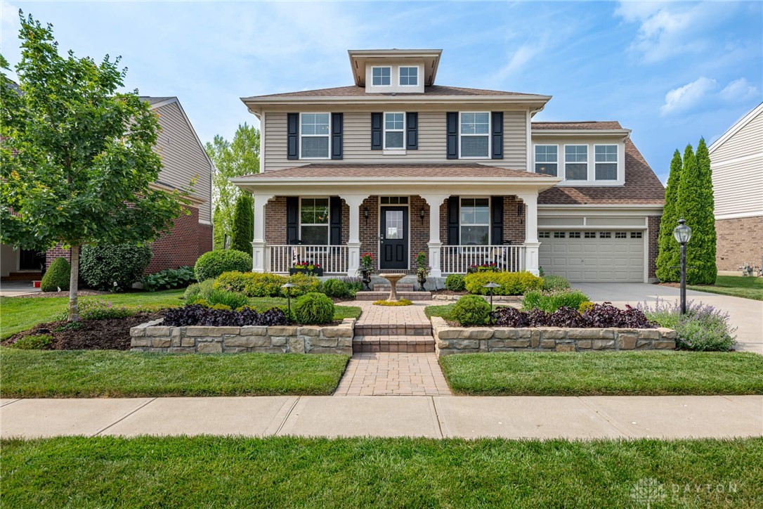370 Clearsprings Drive, Springboro, Ohio image 1