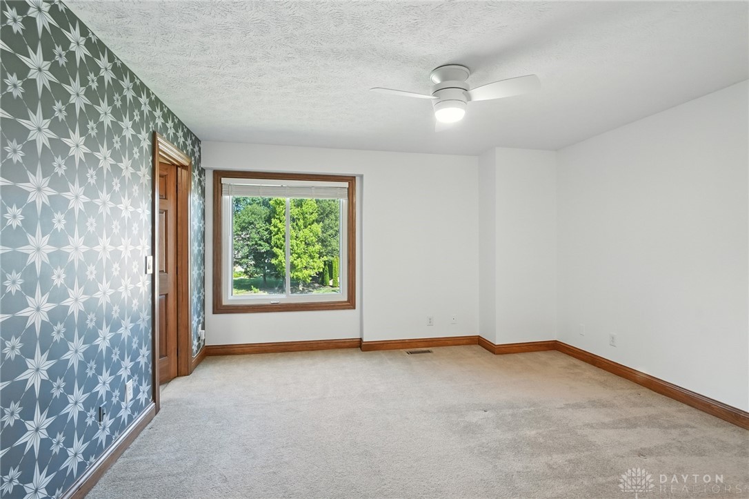 Washington Twp, Ohio 45458, United States, 4 Bedrooms Bedrooms, ,5 BathroomsBathrooms,Residential,Active,191076