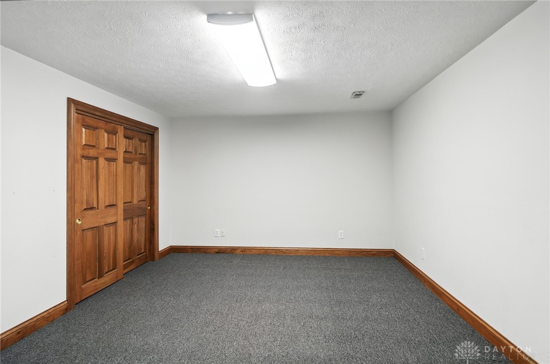 Washington Twp, Ohio 45458, United States, 4 Bedrooms Bedrooms, ,5 BathroomsBathrooms,Residential,Active,191076