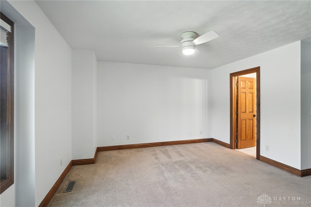 Washington Twp, Ohio 45458, United States, 4 Bedrooms Bedrooms, ,5 BathroomsBathrooms,Residential,Active,191076