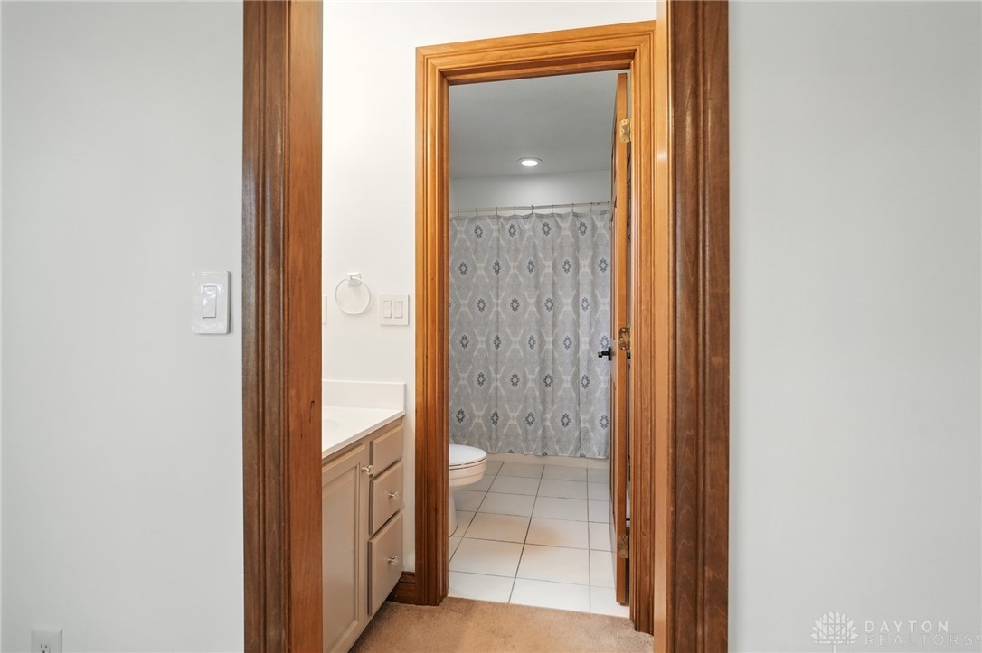 Washington Twp, Ohio 45458, United States, 4 Bedrooms Bedrooms, ,5 BathroomsBathrooms,Residential,Active,191076