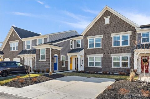 Photo of 421 Bethpage Way #7-102, Lebanon, OH 45036 (MLS # 942371)