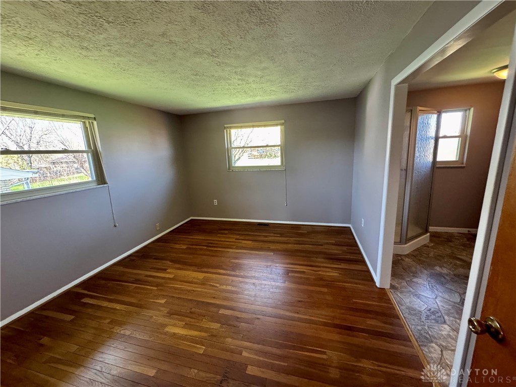 4655 Rathburn Drive, Englewood, Ohio image 23