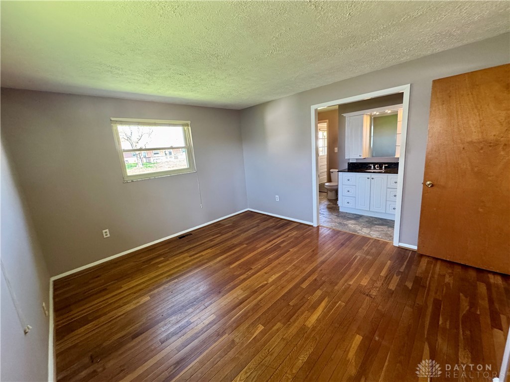 4655 Rathburn Drive, Englewood, Ohio image 24