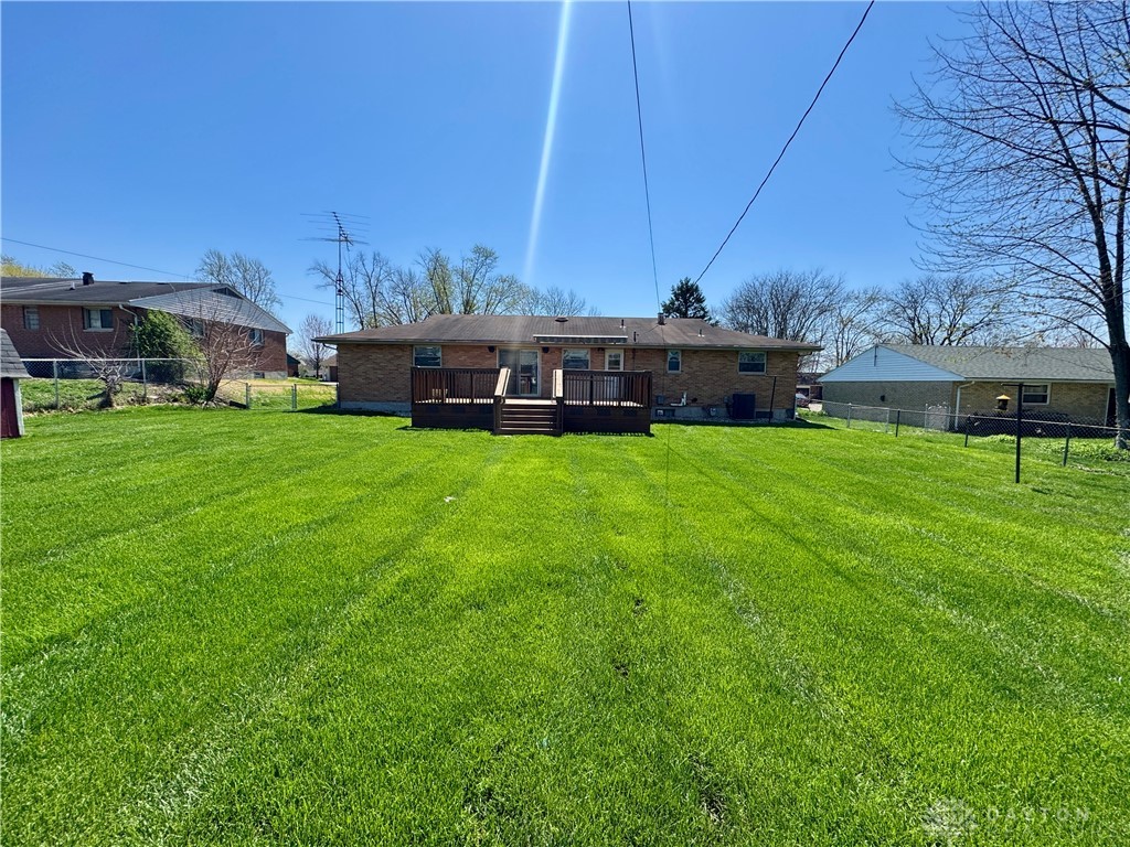 4655 Rathburn Drive, Englewood, Ohio image 37