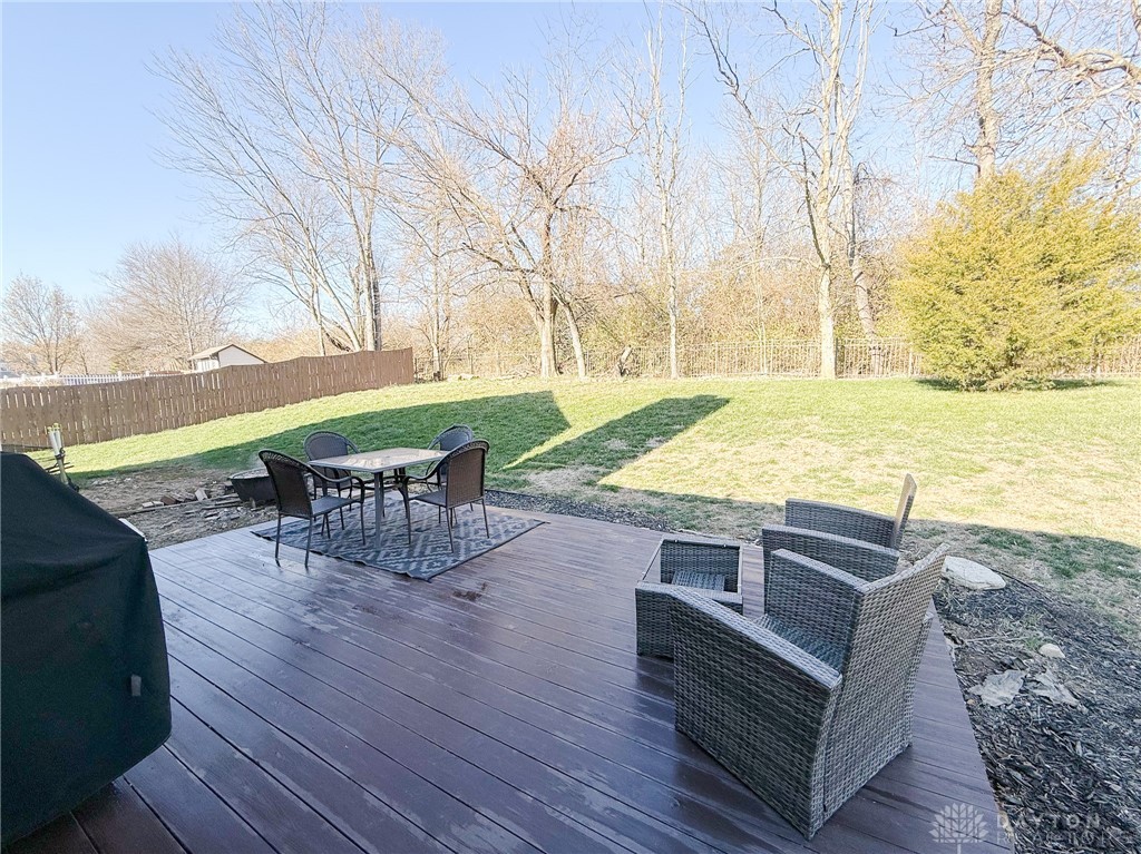 6825 Marwyck Drive, Dayton, Ohio image 33