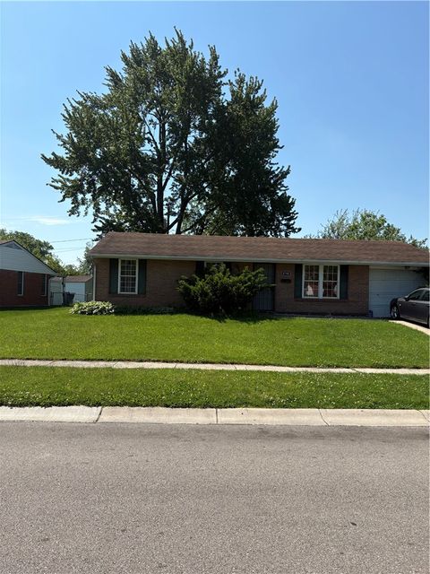 Photo of 6740 Stonehurst Drive, Huber Heights, OH 45424 (MLS # 959375)