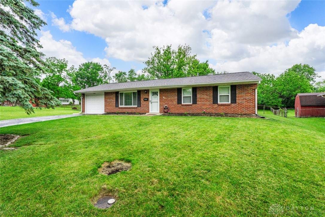 2325 Mardell Drive, Dayton, Ohio image 9