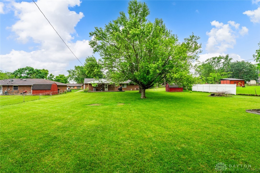 2325 Mardell Drive, Dayton, Ohio image 13