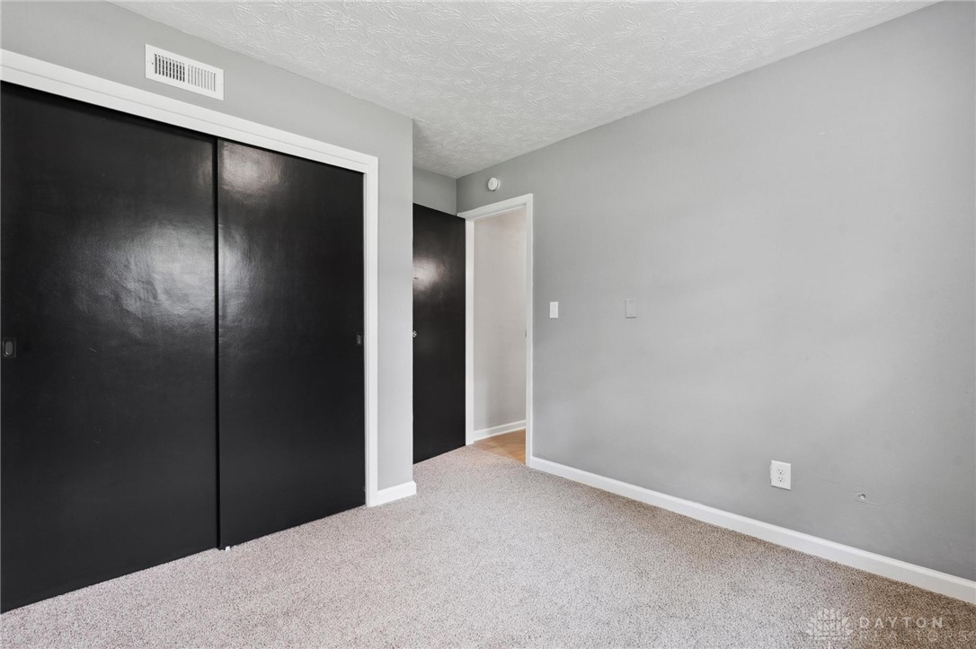 2449 Pine Knott Drive, Beavercreek, Ohio image 33