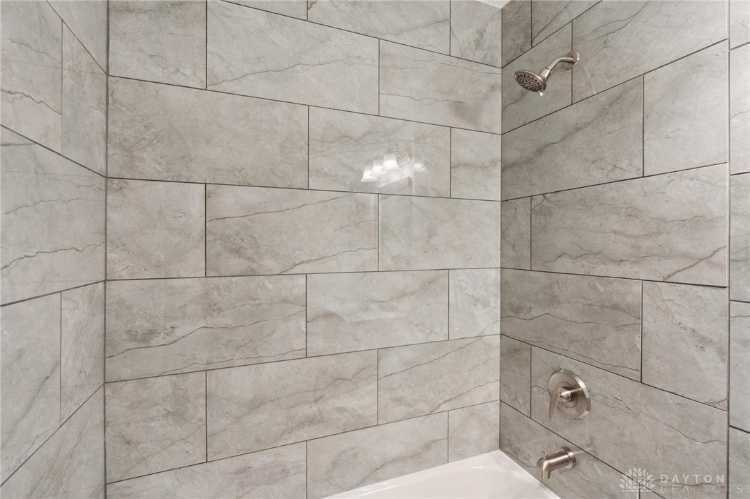 2449 Pine Knott Drive, Beavercreek, Ohio image 22