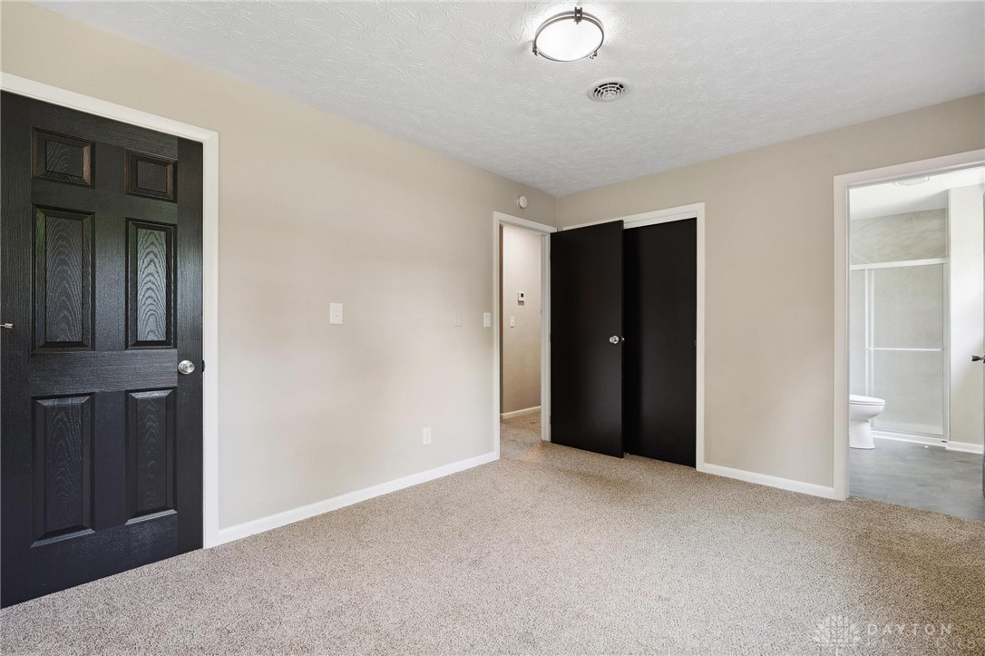 2449 Pine Knott Drive, Beavercreek, Ohio image 24