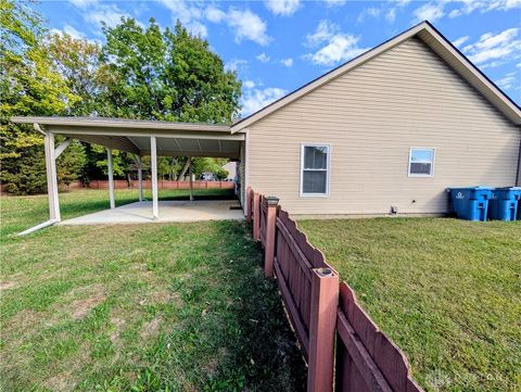 Tiny photo for 6739 Evergreen Woods Drive, Dayton, OH 45424 (MLS # 945247)