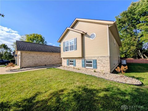 Tiny photo for 6739 Evergreen Woods Drive, Dayton, OH 45424 (MLS # 945247)