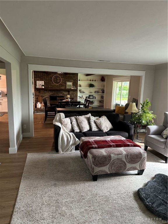 2419 Meadow Green Drive, Beavercreek, Ohio image 18