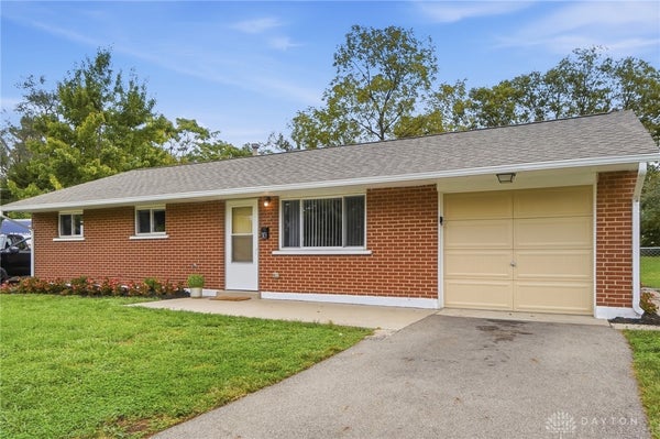 313 WINDSOR CT, DAYTON, OH 45449 - Image f44ea06d1e810b8cd58b2b7ac5476b88/282422793