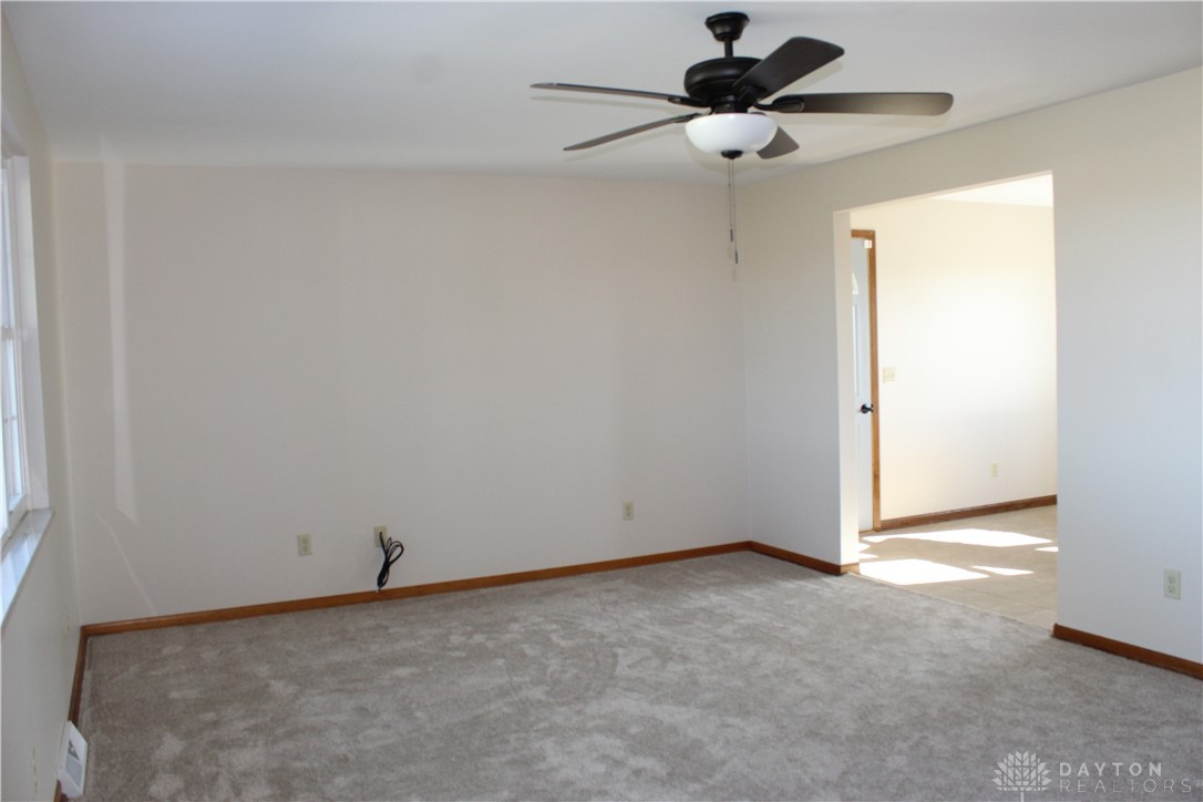 4640 Limrick Road, Green Township, Ohio image 7