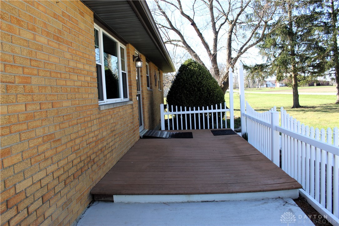 4640 Limrick Road, Green Township, Ohio image 4
