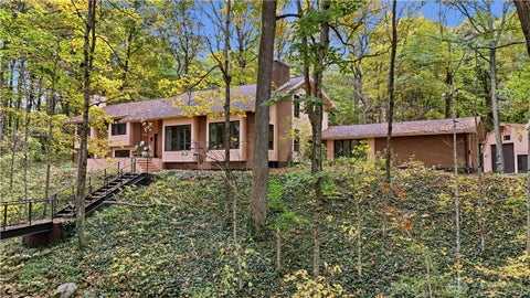 Photo of 2302 Kershner Road, Butler Twp, OH 45414 (MLS # 971335)