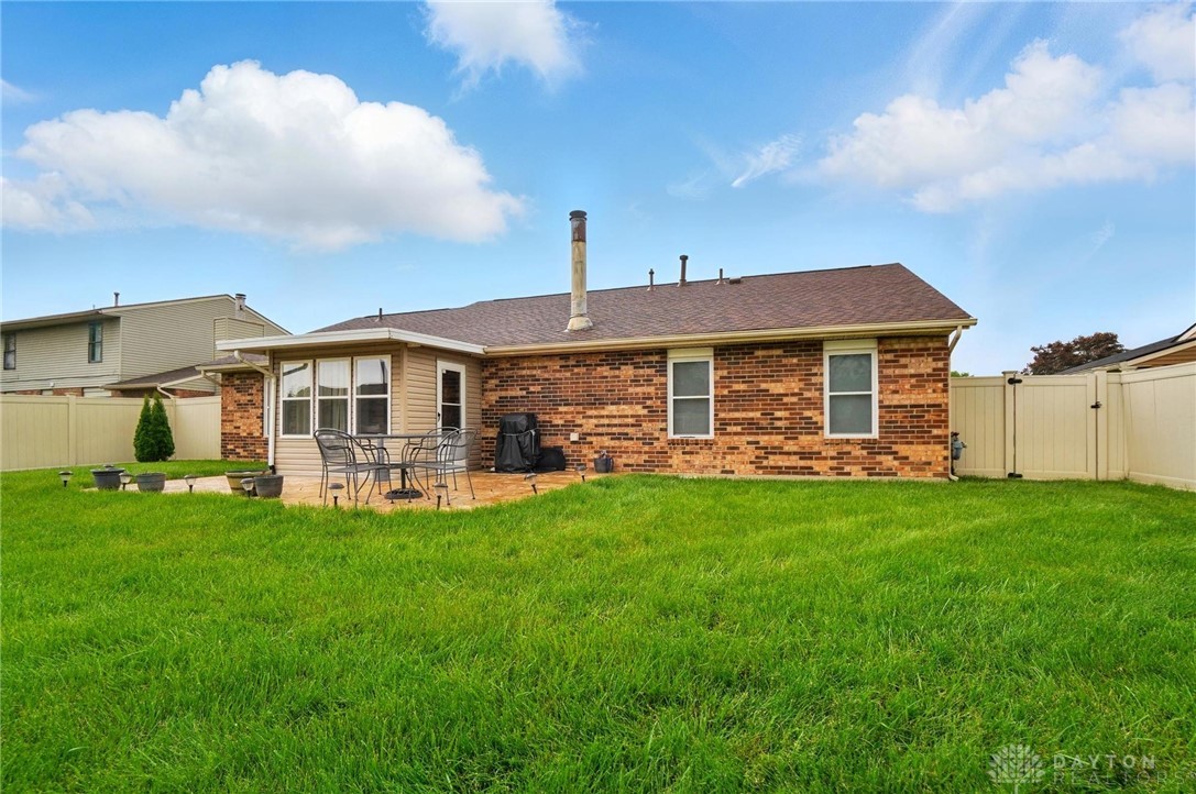 8731 Emeraldgate Drive, Dayton, Ohio image 31