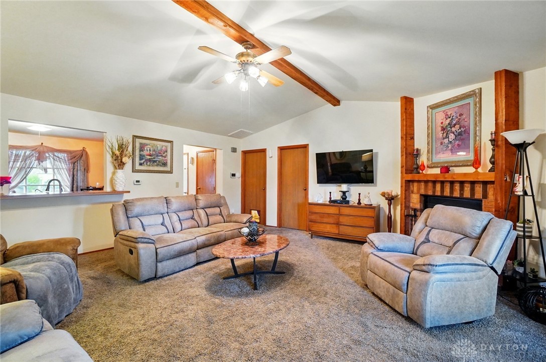 8731 Emeraldgate Drive, Dayton, Ohio image 15