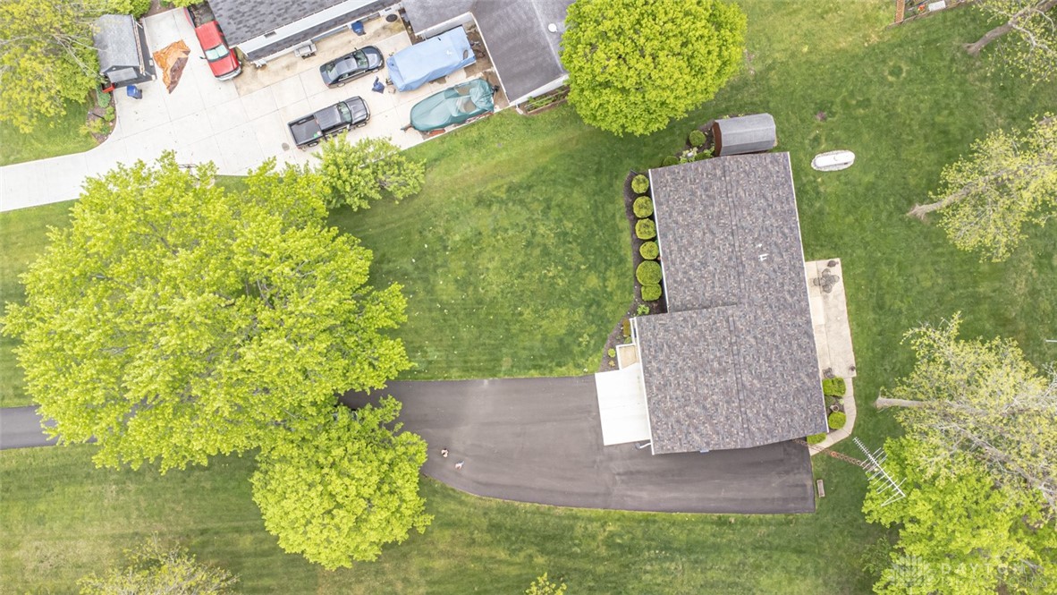 619 Lakengren Drive, Eaton, Ohio image 38